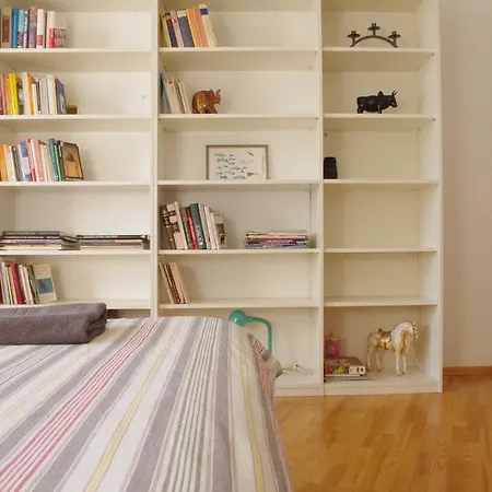 Airy Town Center 2 Bedroom Apartment *