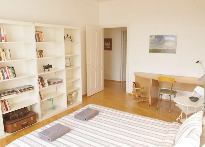 Lägenhet Airy Town Center 2 Bedroom