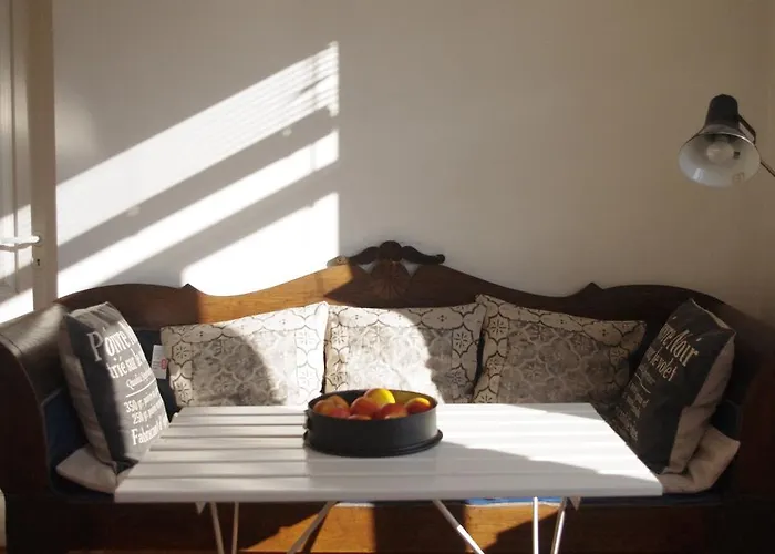 Airy Town Center 2 Bedroom *