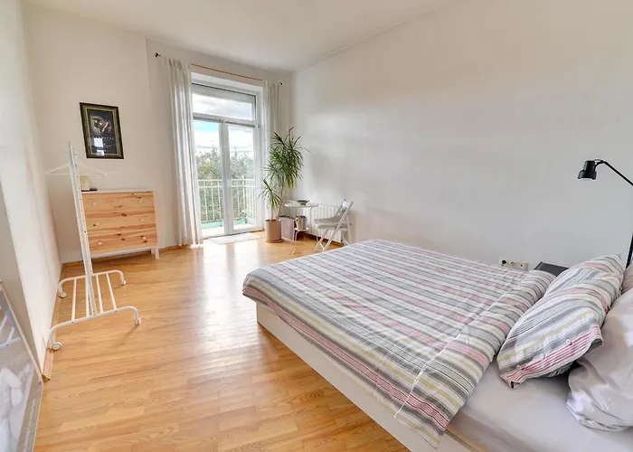 Lägenhet Airy Town Center 2 Bedroom