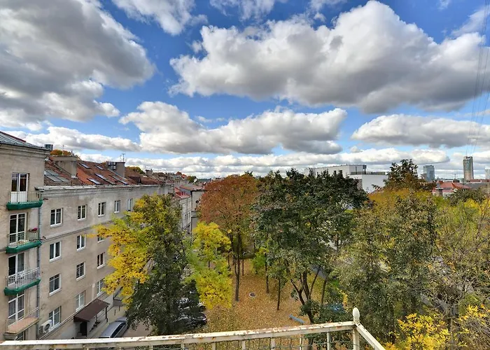 Airy Town Center 2 Bedroom