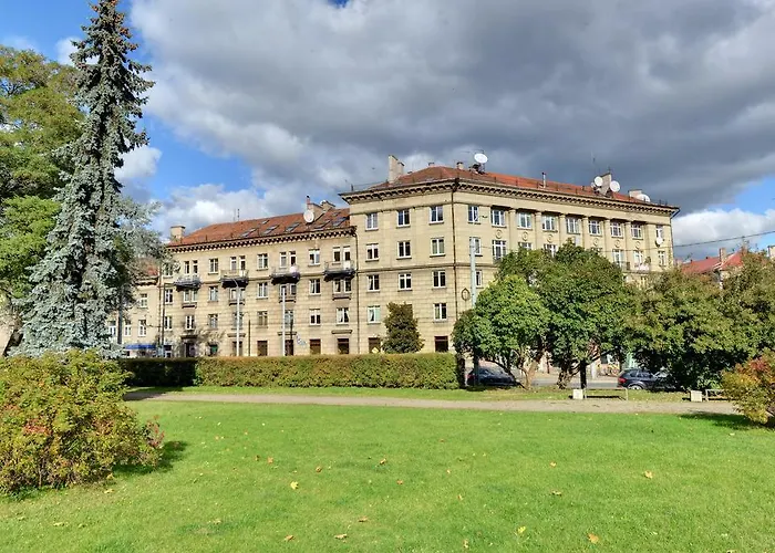 Lägenhet Airy Town Center 2 Bedroom *