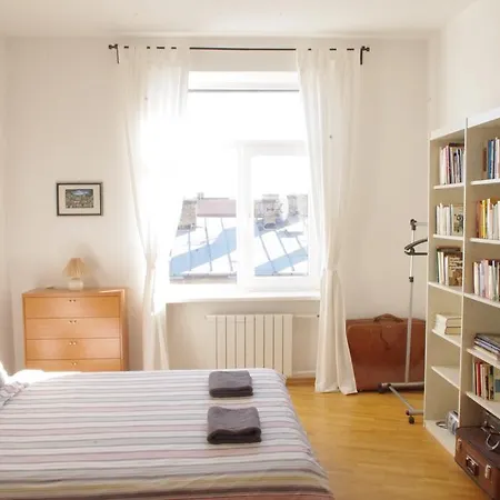 Airy Town Center 2 Bedroom Apartmán